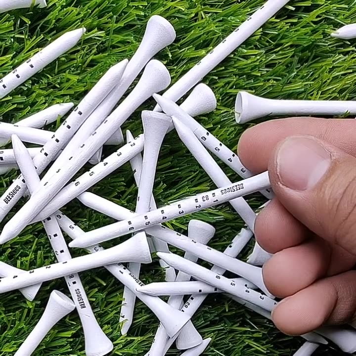 Wooden Golf Tees with Scale Markers 